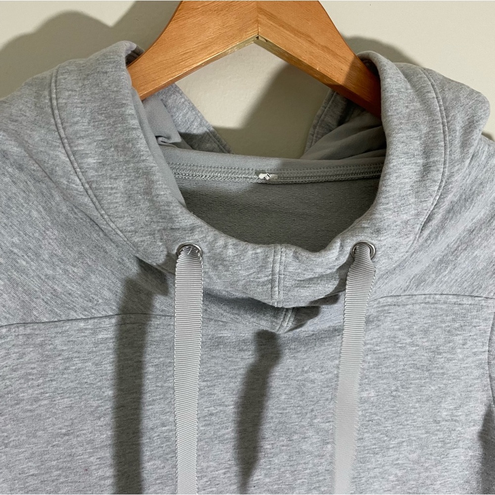 Lululemon Split Pullover - image 5
